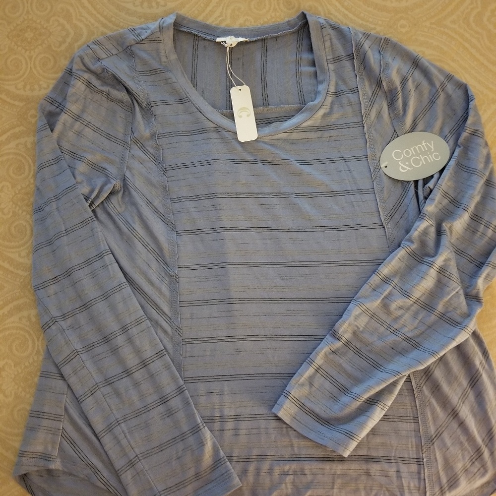 Charming Charlie's Lounge shirt